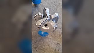 Broca PDC de 9" para formación de dureza media