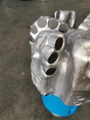 6 Inch Diameter 6 Blade PDC Matrix Body API Diamond Drill Bit