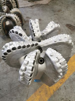 PDC 15 Inch Outer Diameter With 6 5/8 API Reg Hard Rock Oilfield Drilling Bits