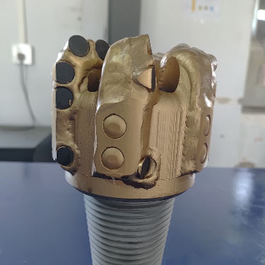 4-1/2 pulgadas S513 PDC taladro para la perforación de roca