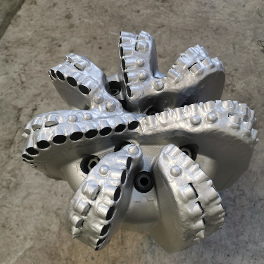 13-1/8 inch PDC Diamond API Rock Bits for Water Drilling